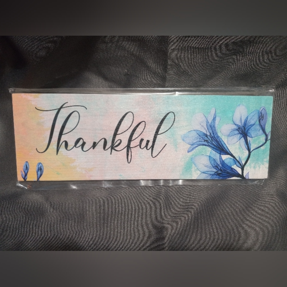 🏷3/$15 Wooden "Thankful" Home Decor Picture.